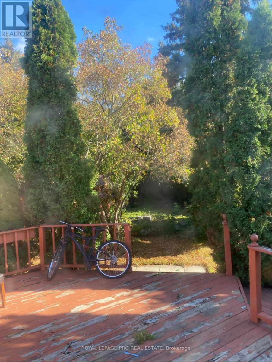 4 Duke Road, Brampton (Southgate), Ontario  L6T 3K1 - Photo 9 - W12630024