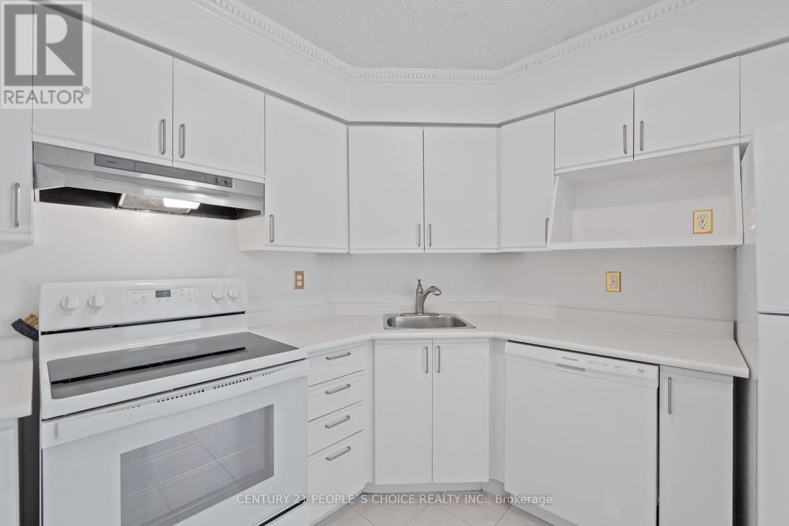 1408 - 61 Markbrook Lane, Toronto, Ontario  M9V 5E7 - Photo 17 - W12630030