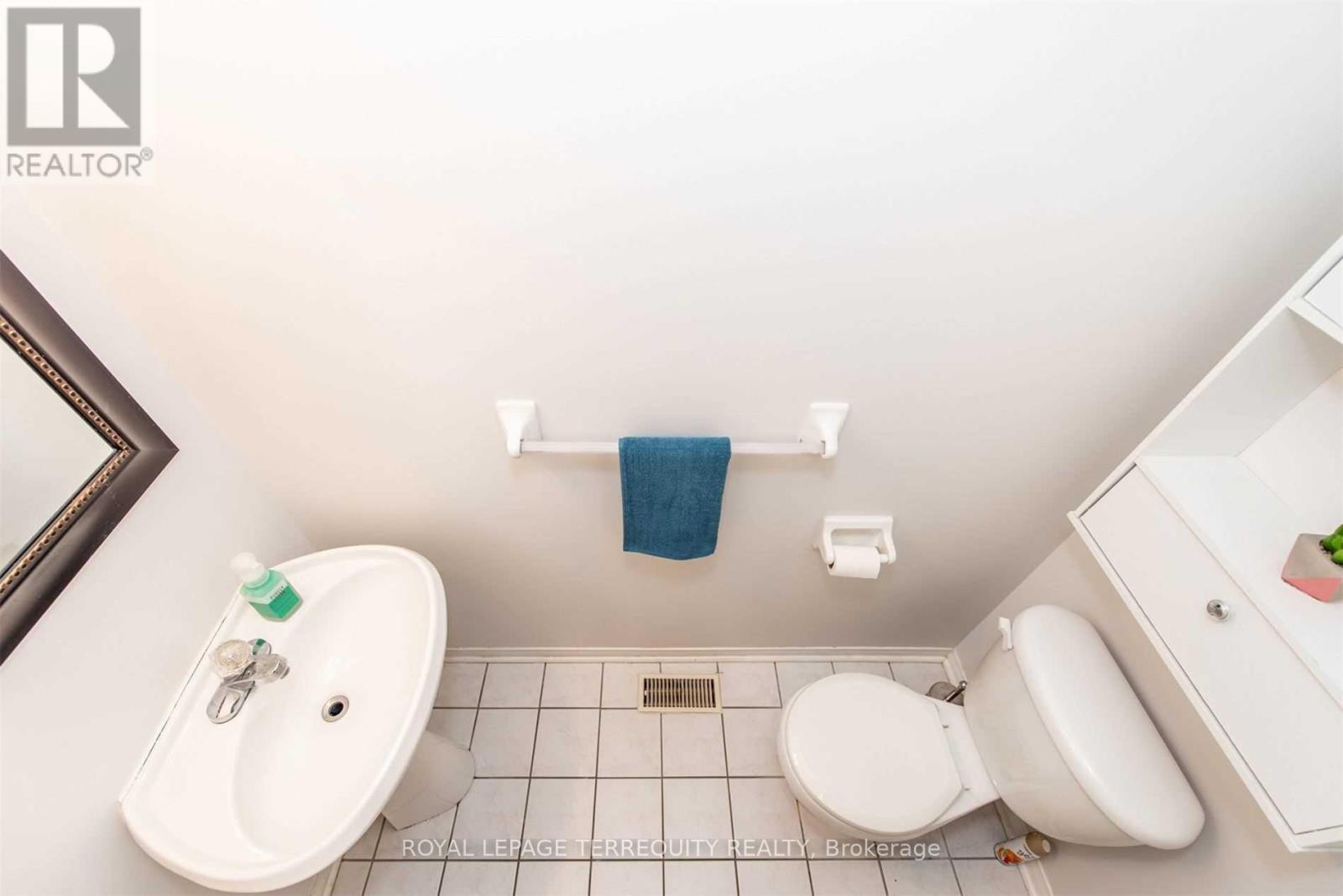 59 - 1480 Britannia Road W, Mississauga, Ontario  L5V 2K4 - Photo 5 - W12630068