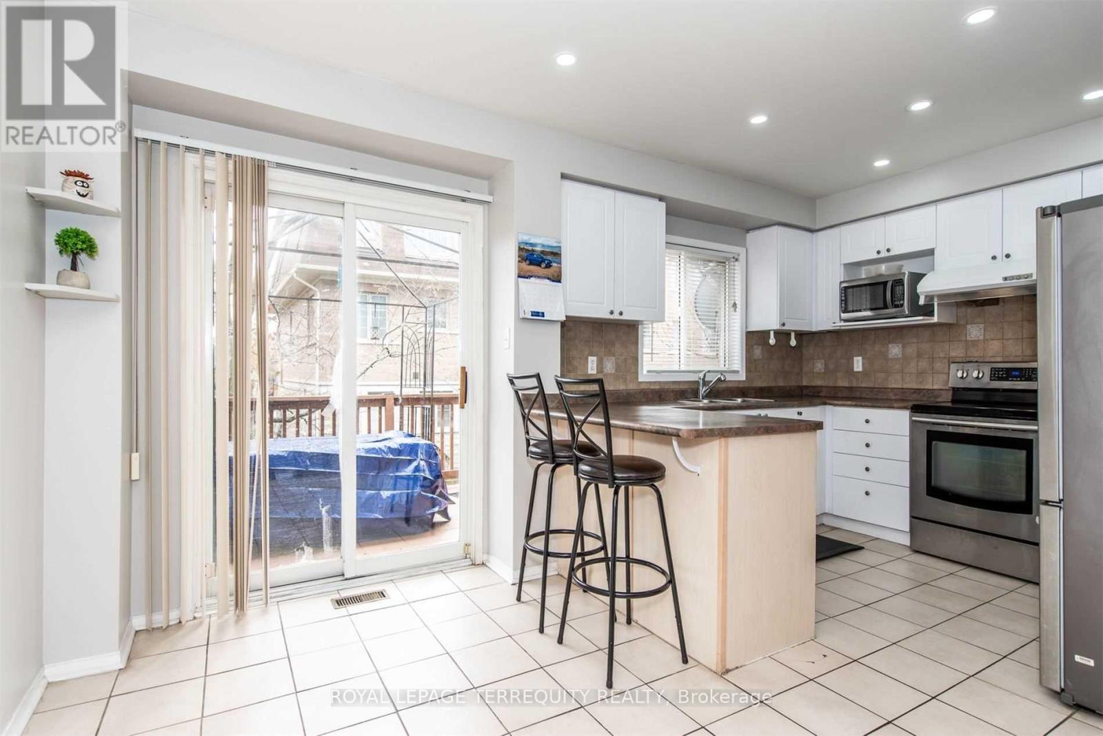 59 - 1480 Britannia Road W, Mississauga, Ontario  L5V 2K4 - Photo 7 - W12630068