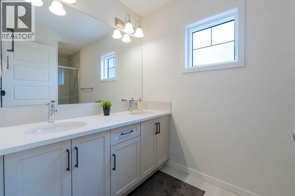 117 Midtown Close Sw, Airdrie, Alberta  T4B 5G9 - Photo 19 - A2264790