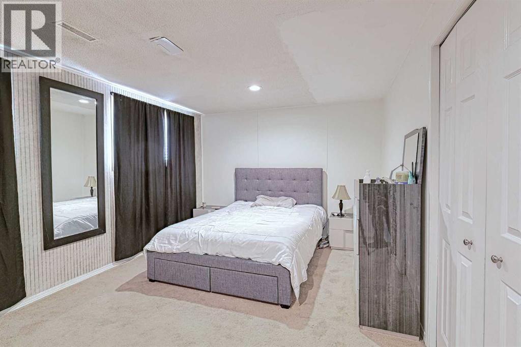 4728 Rundlehorn Drive Ne, Calgary, Alberta  T1Y 2N4 - Photo 34 - A2273423