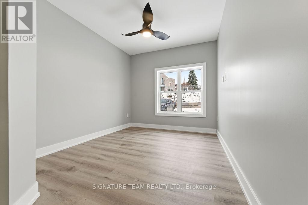 101 - 78a Queen Street, Bonnechere Valley, Ontario  K0J 1T0 - Photo 14 - X12630138