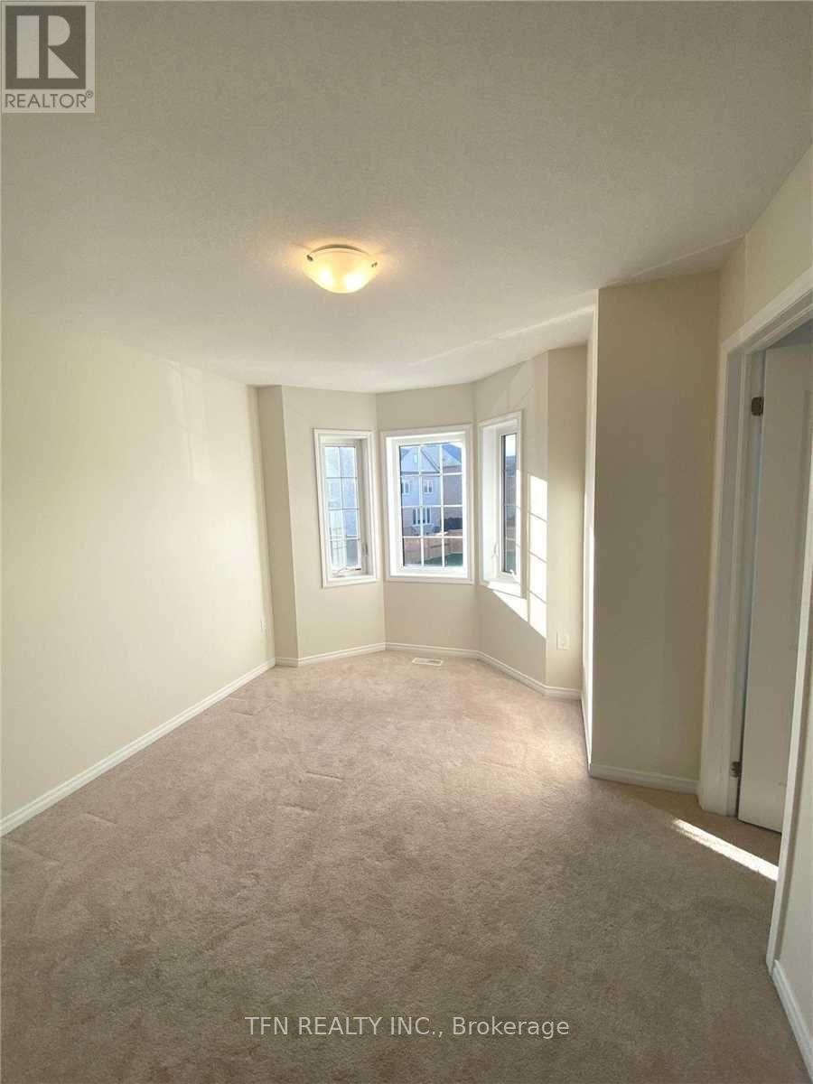 22 Mccargow Drive, Haldimand, Ontario  N3W 1V3 - Photo 12 - X12629974