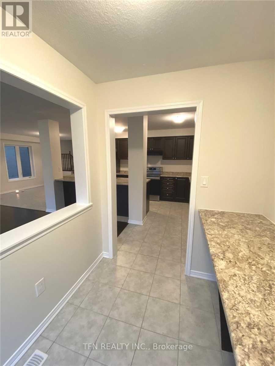 22 Mccargow Drive, Haldimand, Ontario  N3W 1V3 - Photo 18 - X12629974