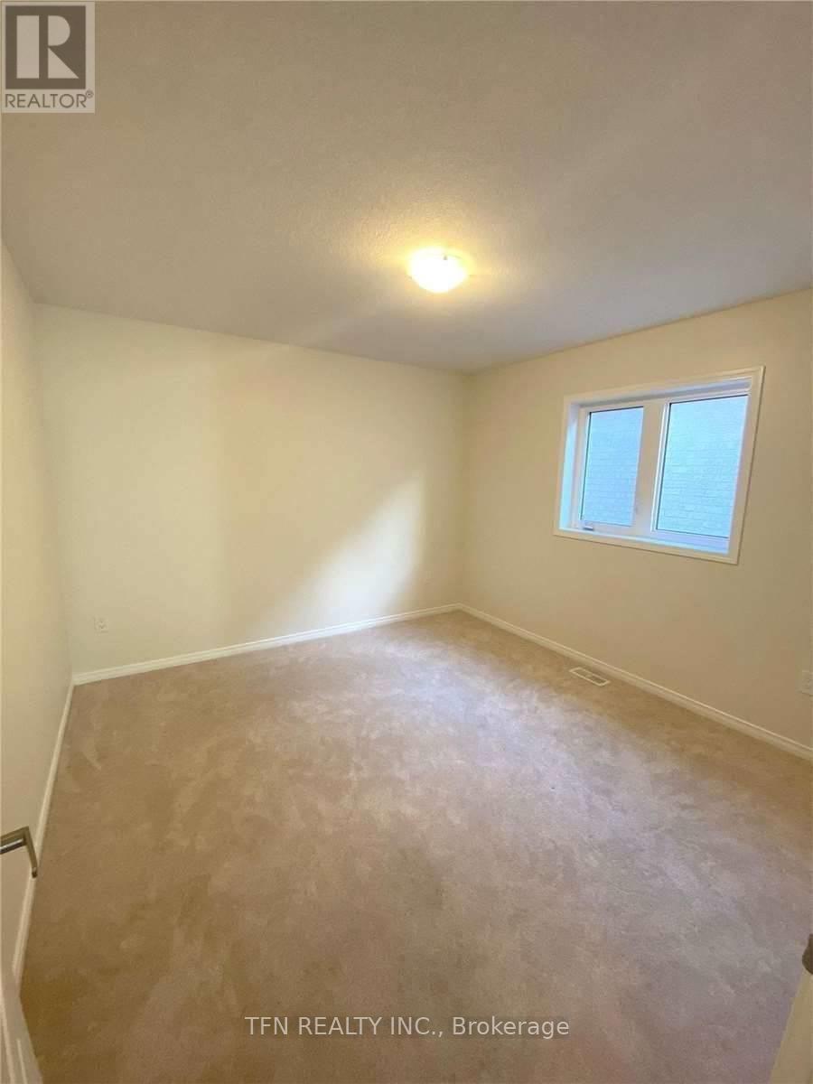 22 Mccargow Drive, Haldimand, Ontario  N3W 1V3 - Photo 7 - X12629974