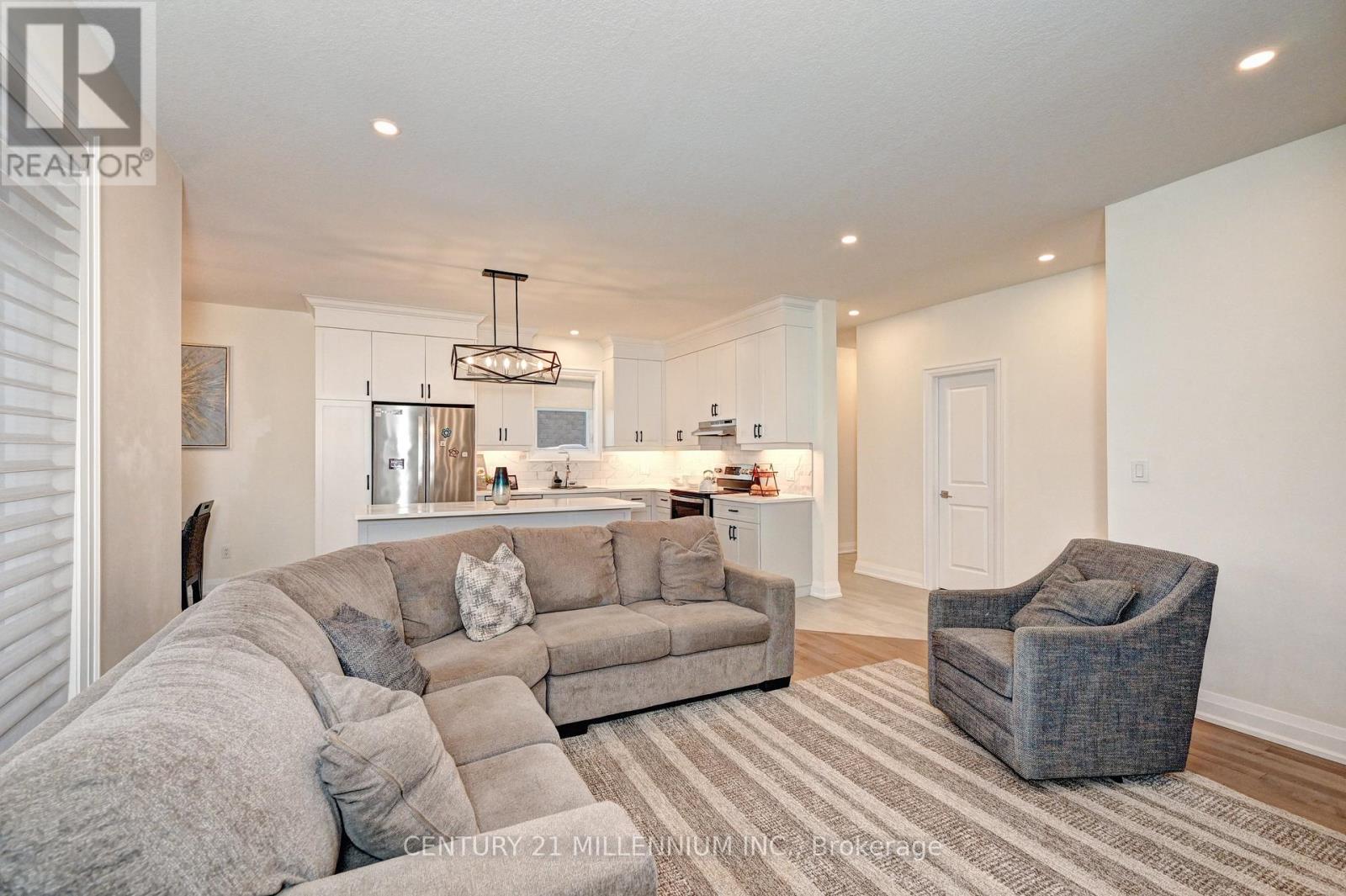 138 Woodberry Crescent, Woolwich, Ontario  N3B 0E5 - Photo 12 - X12629996