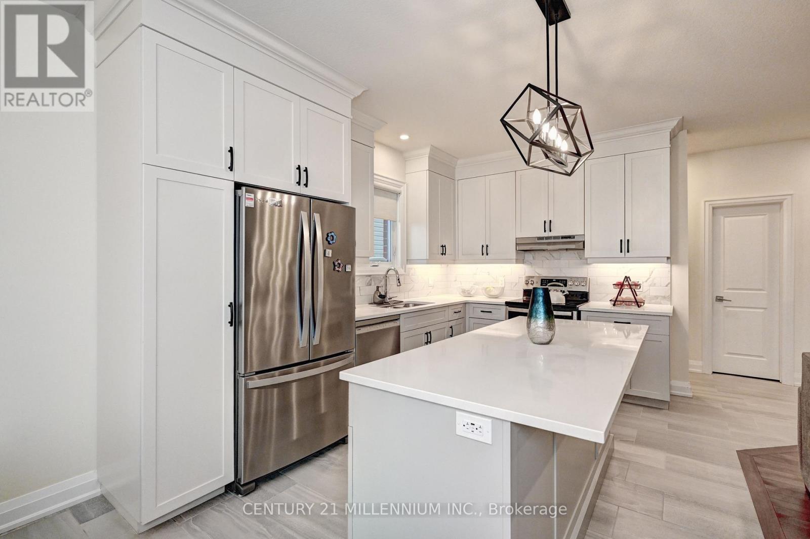 138 Woodberry Crescent, Woolwich, Ontario  N3B 0E5 - Photo 16 - X12629996