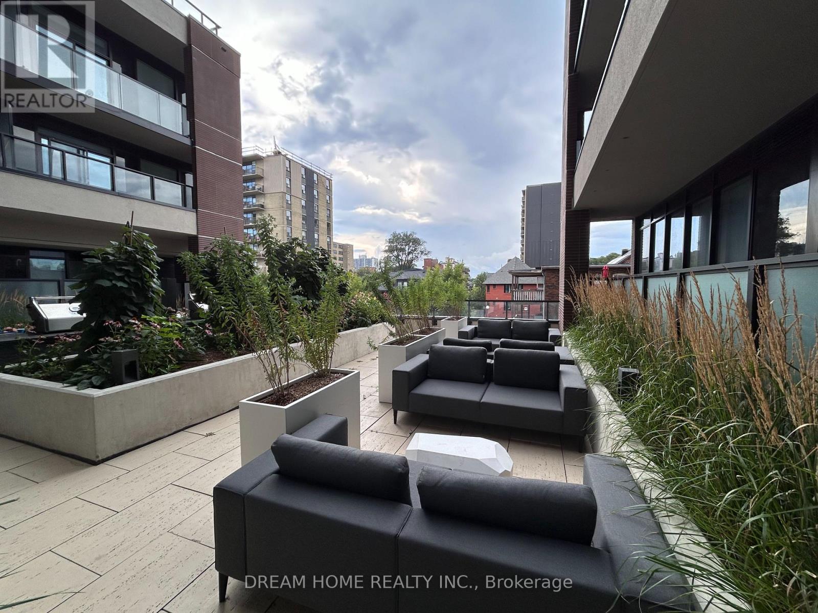 314 - 270 Dufferin Street, Toronto, Ontario M6K 0H8 - Photo 22 - W12599984