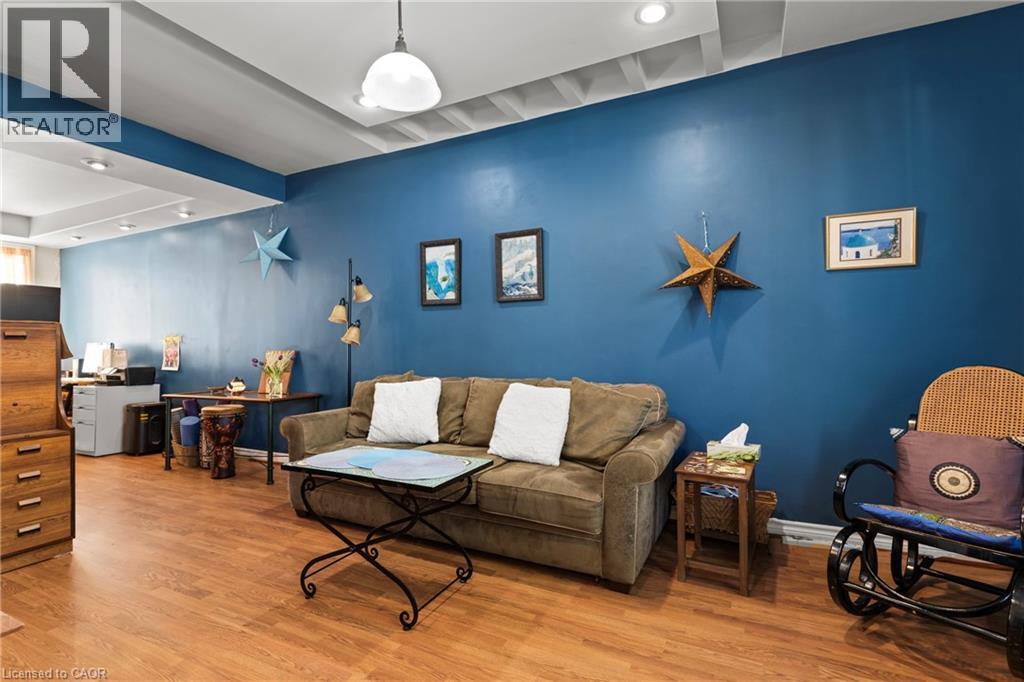 25 Chatham Street, Hamilton, Ontario L8P 2B3 - Photo 12 - 40773920