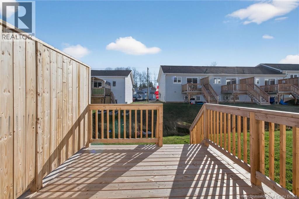 114 Ernest Street, Dieppe, New Brunswick E1A 8R4 - Photo 3 - NB131238