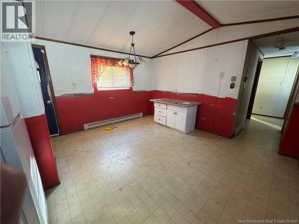 12 Poulin Drive, Woodstock, New Brunswick E7M 2L8 - Photo 4 - NB131236