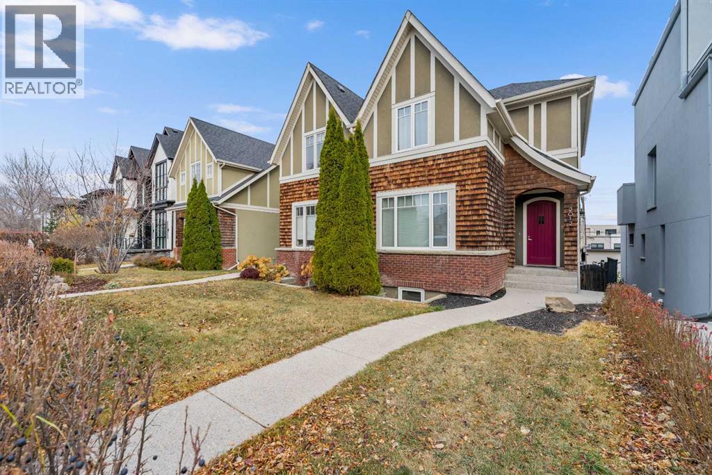 2012 37 Avenue Sw, Calgary, Alberta  T2T 2H5 - Photo 2 - A2268394