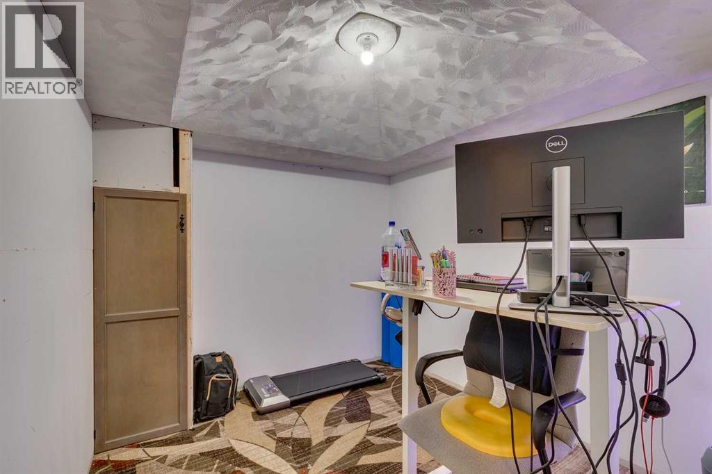 228 Sage Bluff Drive Nw, Calgary, Alberta  T3R 0Y9 - Photo 38 - A2271806