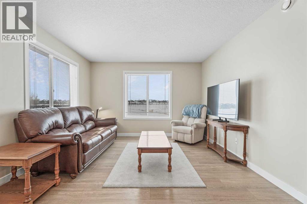 8201, 2781 Chinook Winds Drive Sw, Airdrie, Alberta  T4B 3S5 - Photo 5 - A2274683