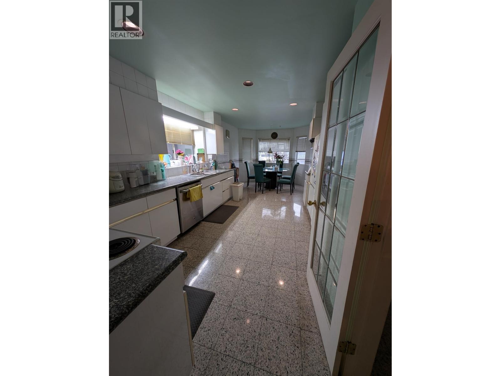 2935 E 17th Avenue, Vancouver, British Columbia  V5M 2N4 - Photo 6 - R3069537