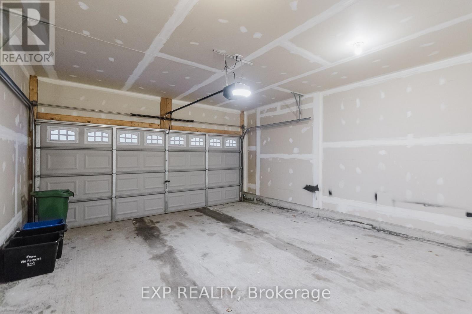 796 Cappamore Drive, Ottawa, Ontario K2J 6V6 - Photo 42 - X12445798