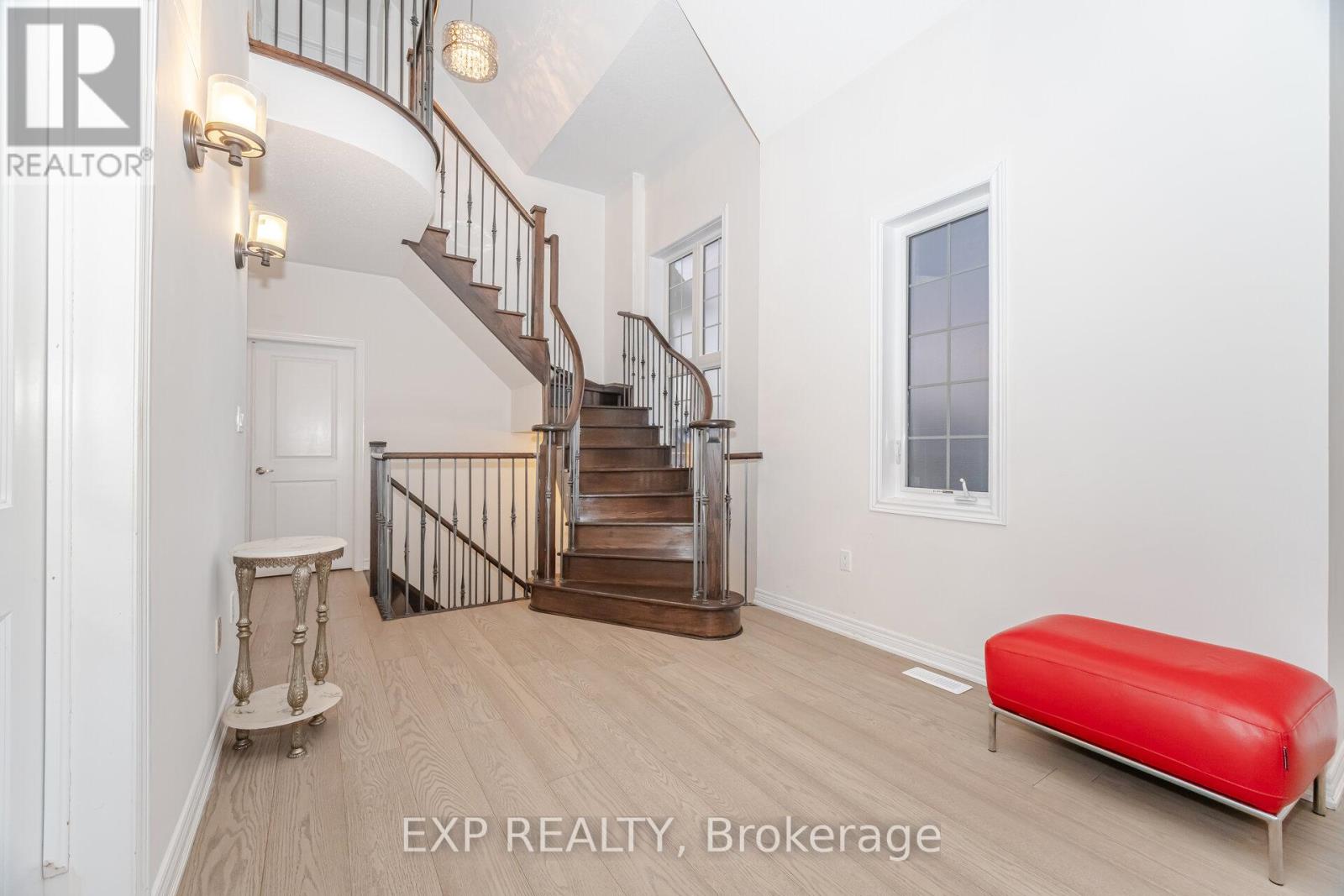 70 Hopewell Street, Vaughan, Ontario  L4H 3Y2 - Photo 15 - N12593492