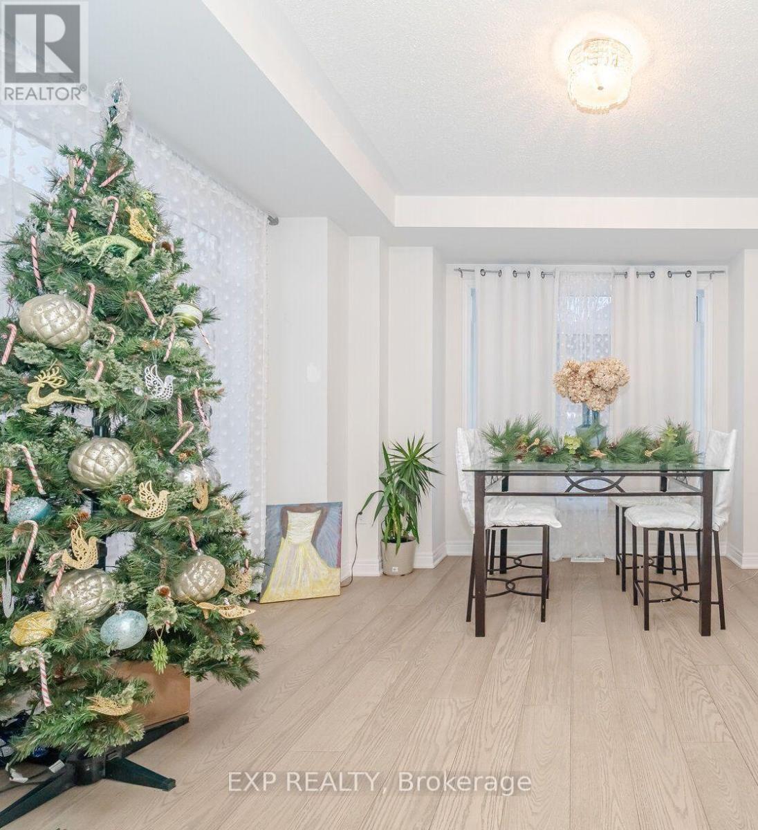 70 Hopewell Street, Vaughan, Ontario  L4H 3Y2 - Photo 6 - N12593492