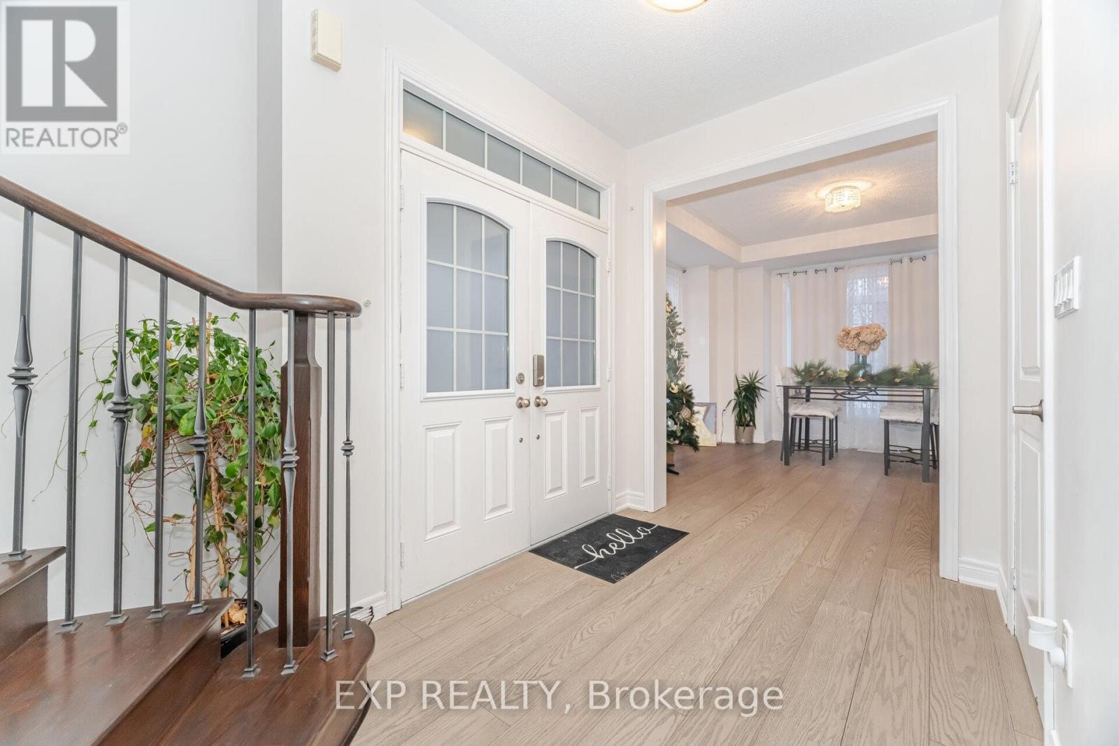 70 Hopewell Street, Vaughan, Ontario  L4H 3Y2 - Photo 5 - N12593492