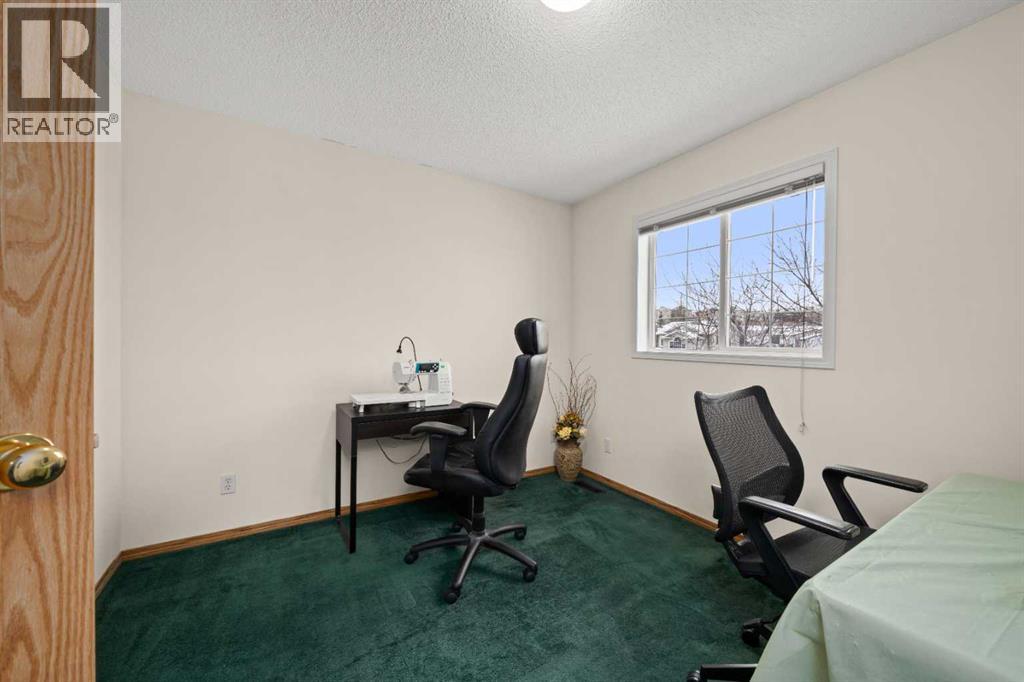 9473 Hidden Valley Drive Nw, Calgary, Alberta  T3A 5S9 - Photo 25 - A2273809