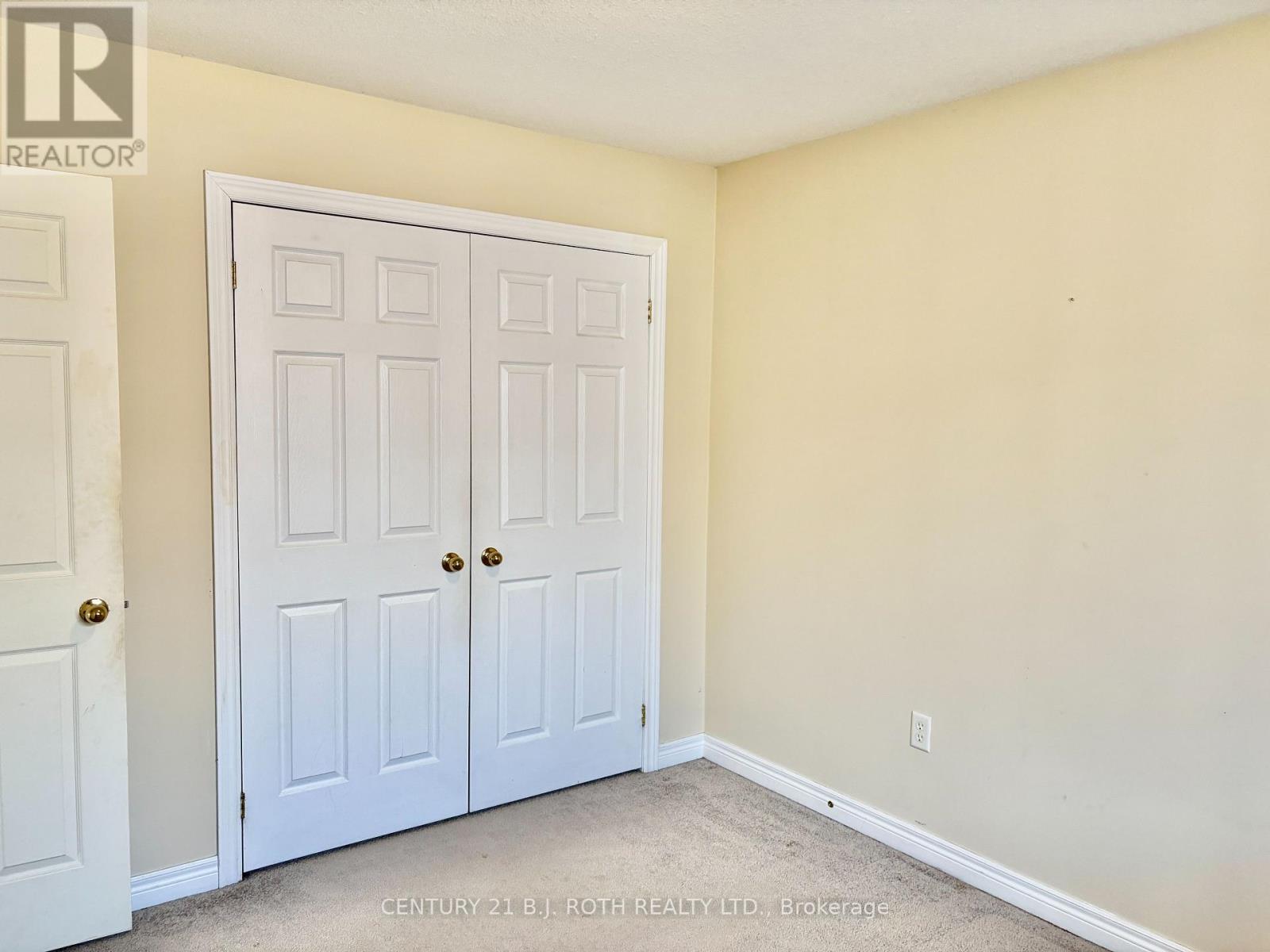 Upper - 194 Livingstone Street E, Barrie, Ontario  L4M 6M4 - Photo 8 - S12630034