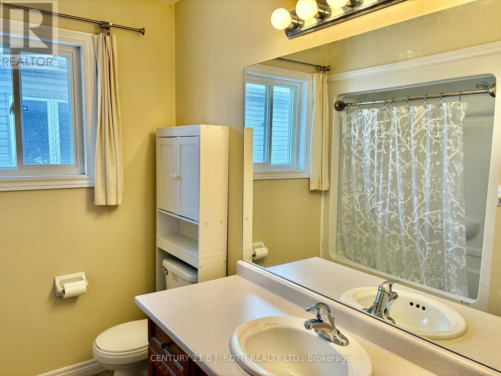 Upper - 194 Livingstone Street E, Barrie, Ontario  L4M 6M4 - Photo 11 - S12630034