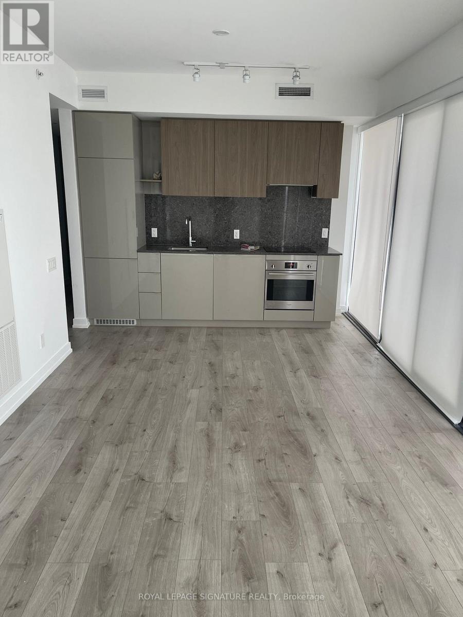 3204 - 161 Roehampton Avenue, Toronto, Ontario  M4P 0C8 - Photo 6 - C12630116