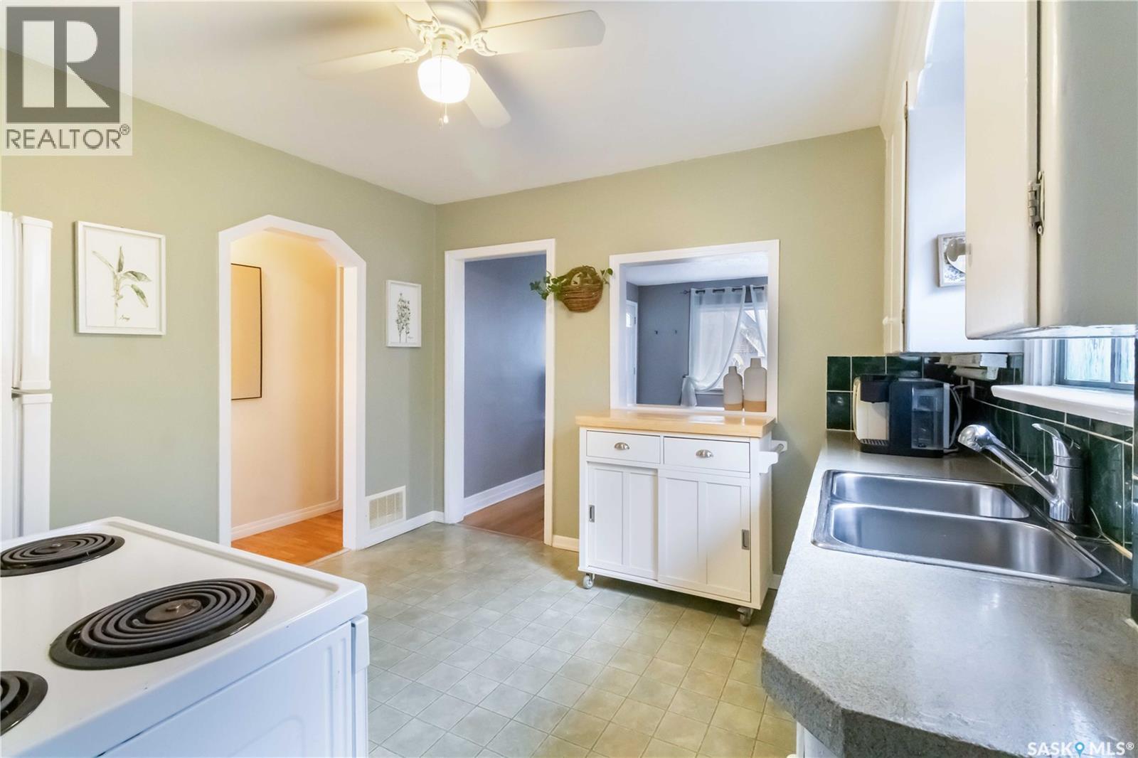 315 I Avenue S, Saskatoon, Saskatchewan  S7M 1Y1 - Photo 9 - SK025574