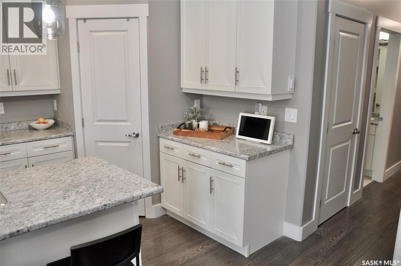 632 Ells Crescent, Saskatoon, Saskatchewan  S7L 6K8 - Photo 13 - SK025555