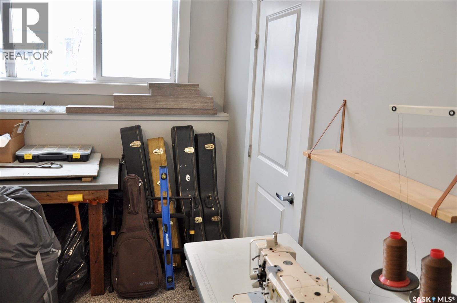 632 Ells Crescent, Saskatoon, Saskatchewan  S7L 6K8 - Photo 29 - SK025555