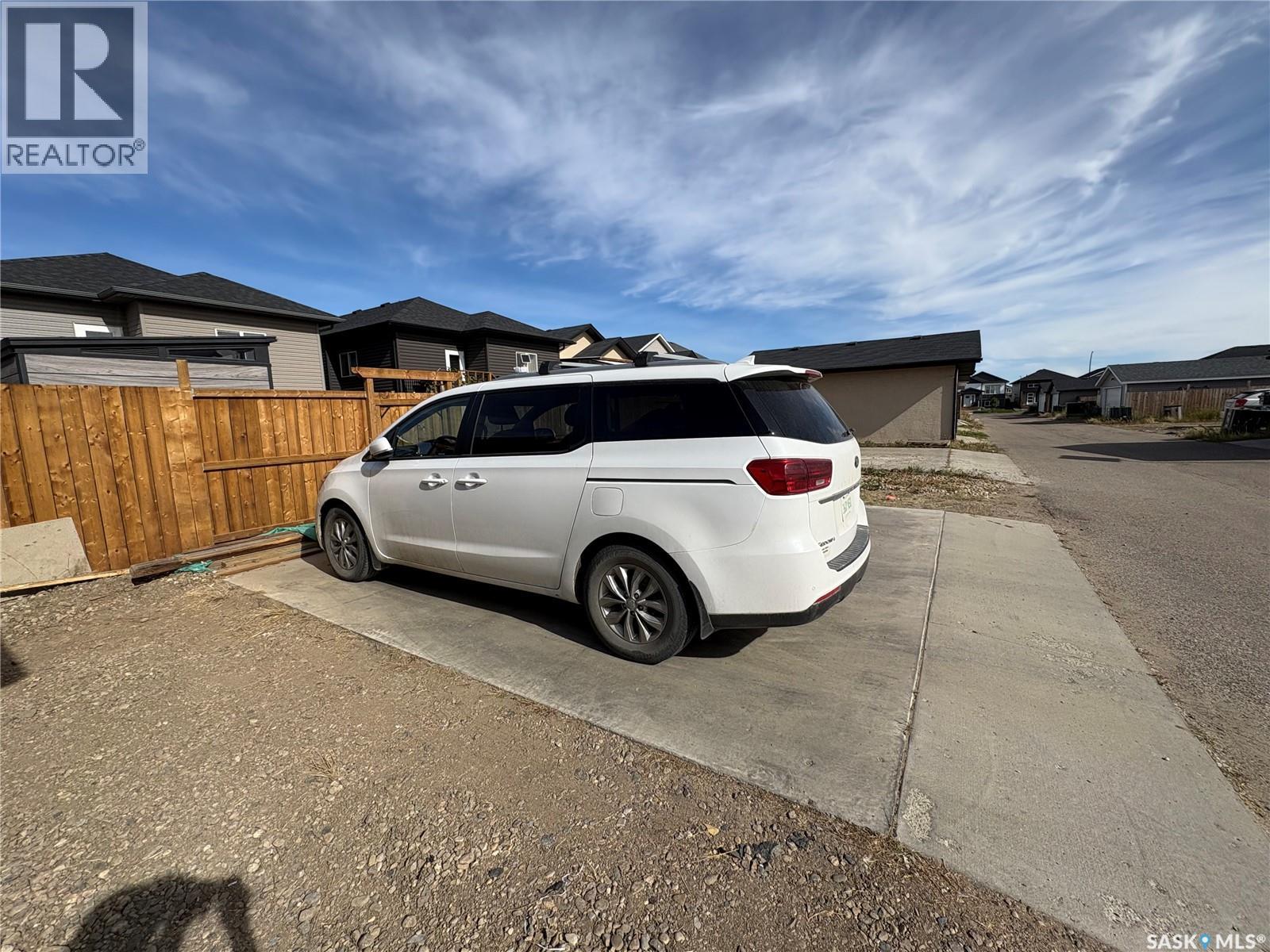 632 Ells Crescent, Saskatoon, Saskatchewan  S7L 6K8 - Photo 48 - SK025555