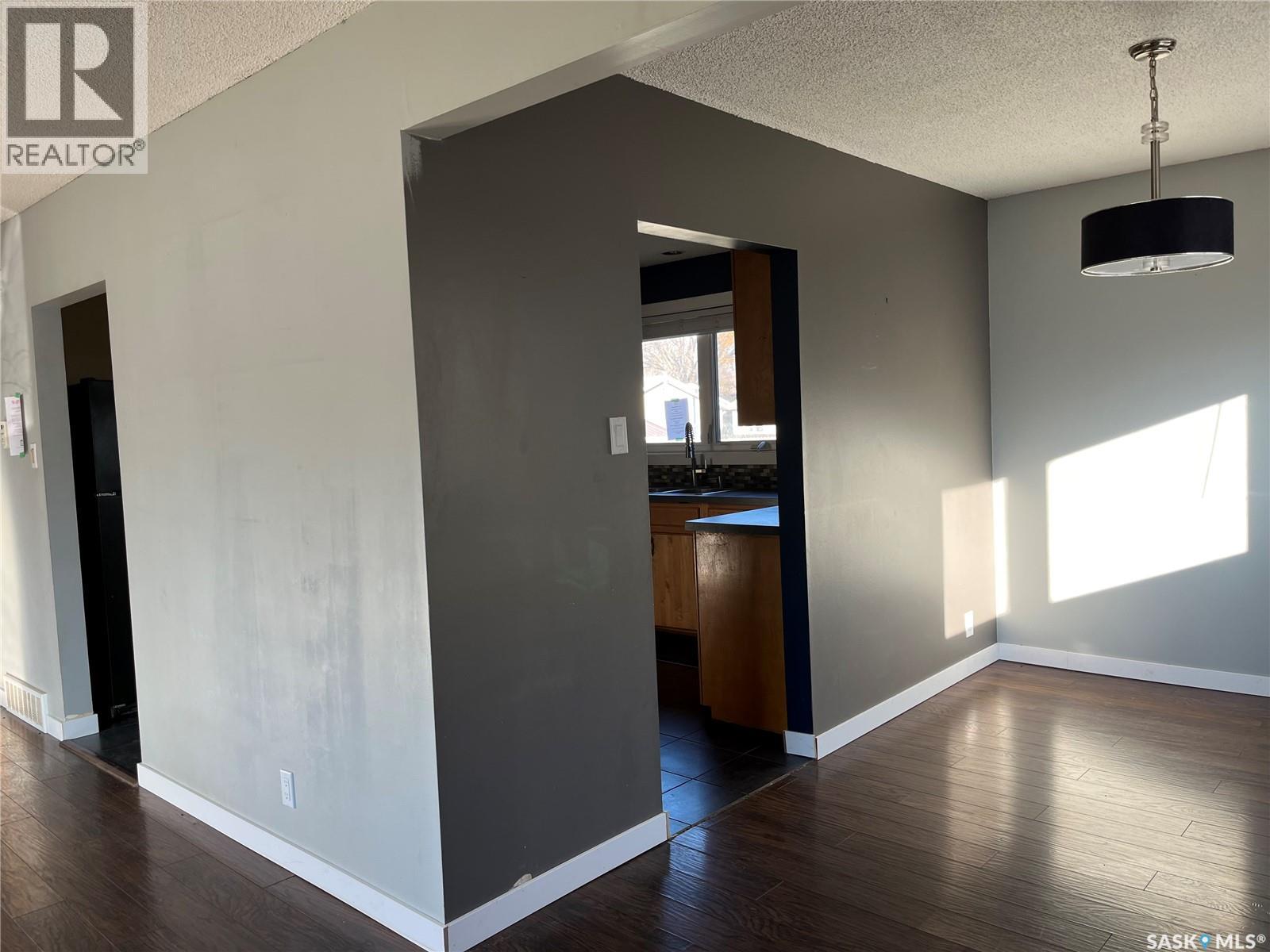 165 Pasqua Street N, Regina, Saskatchewan  S4R 4N3 - Photo 10 - SK025533