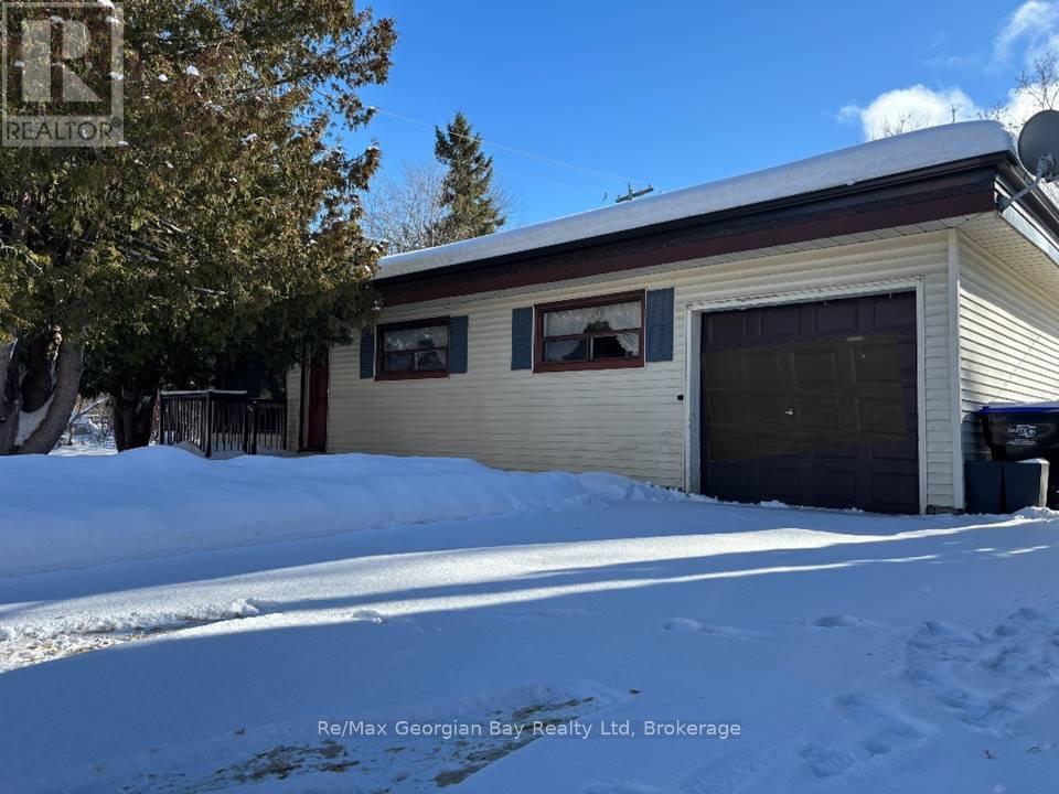 1 Gray Street, Severn, Ontario  L0K 1E0 - Photo 2 - S12185393