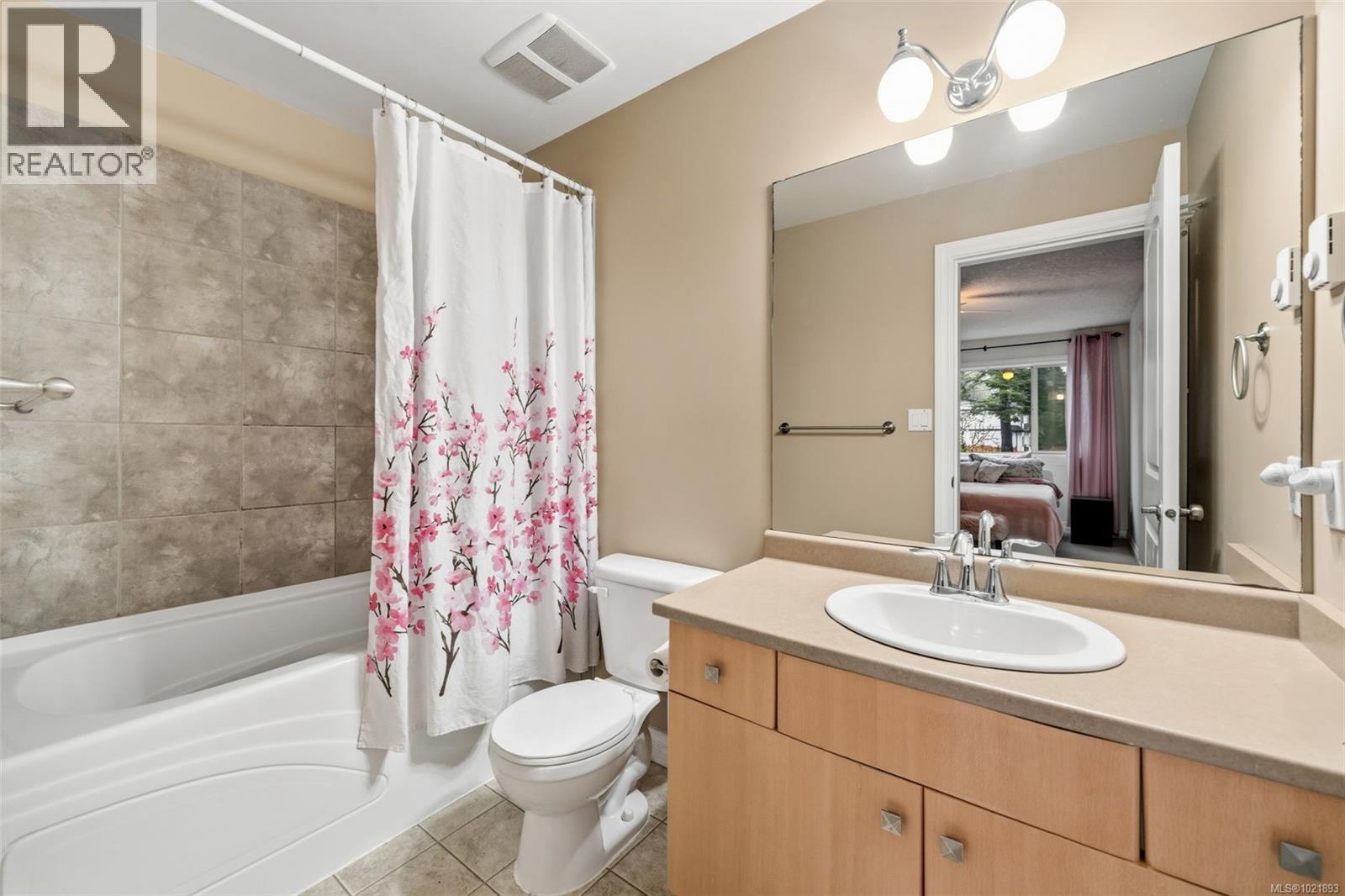 101 1919 Maple Ave S, Sooke, British Columbia V9Z 1L5 - Photo 13 - 1021893