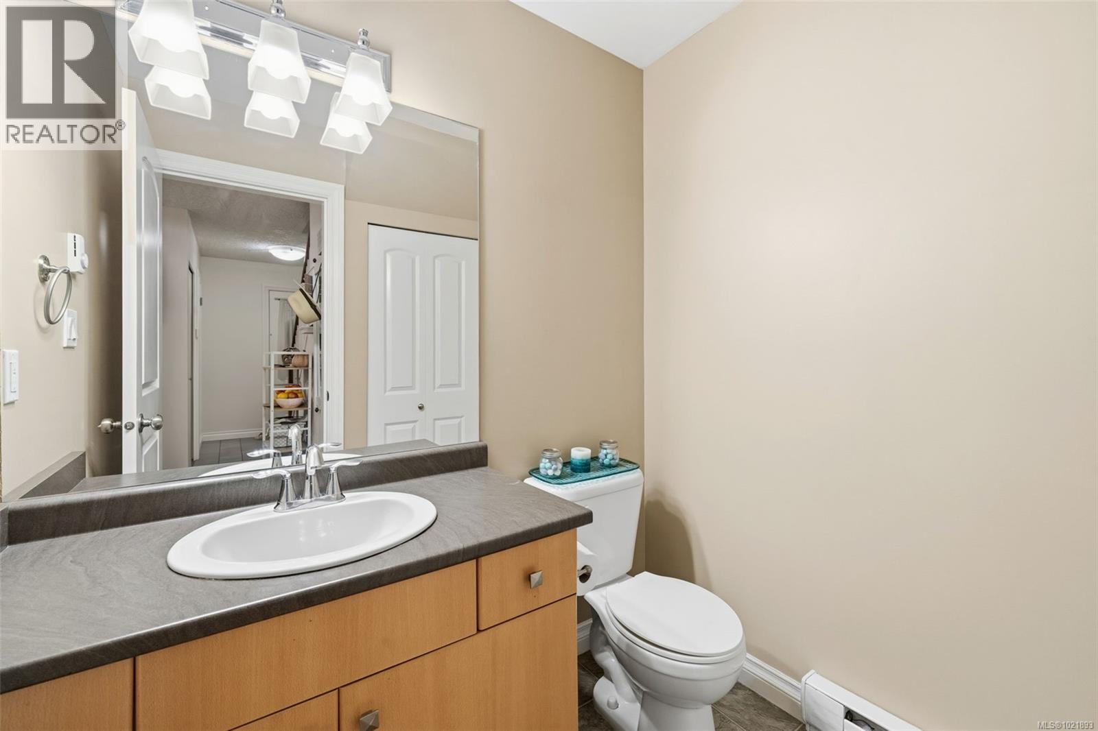 101 1919 Maple Ave S, Sooke, British Columbia V9Z 1L5 - Photo 15 - 1021893