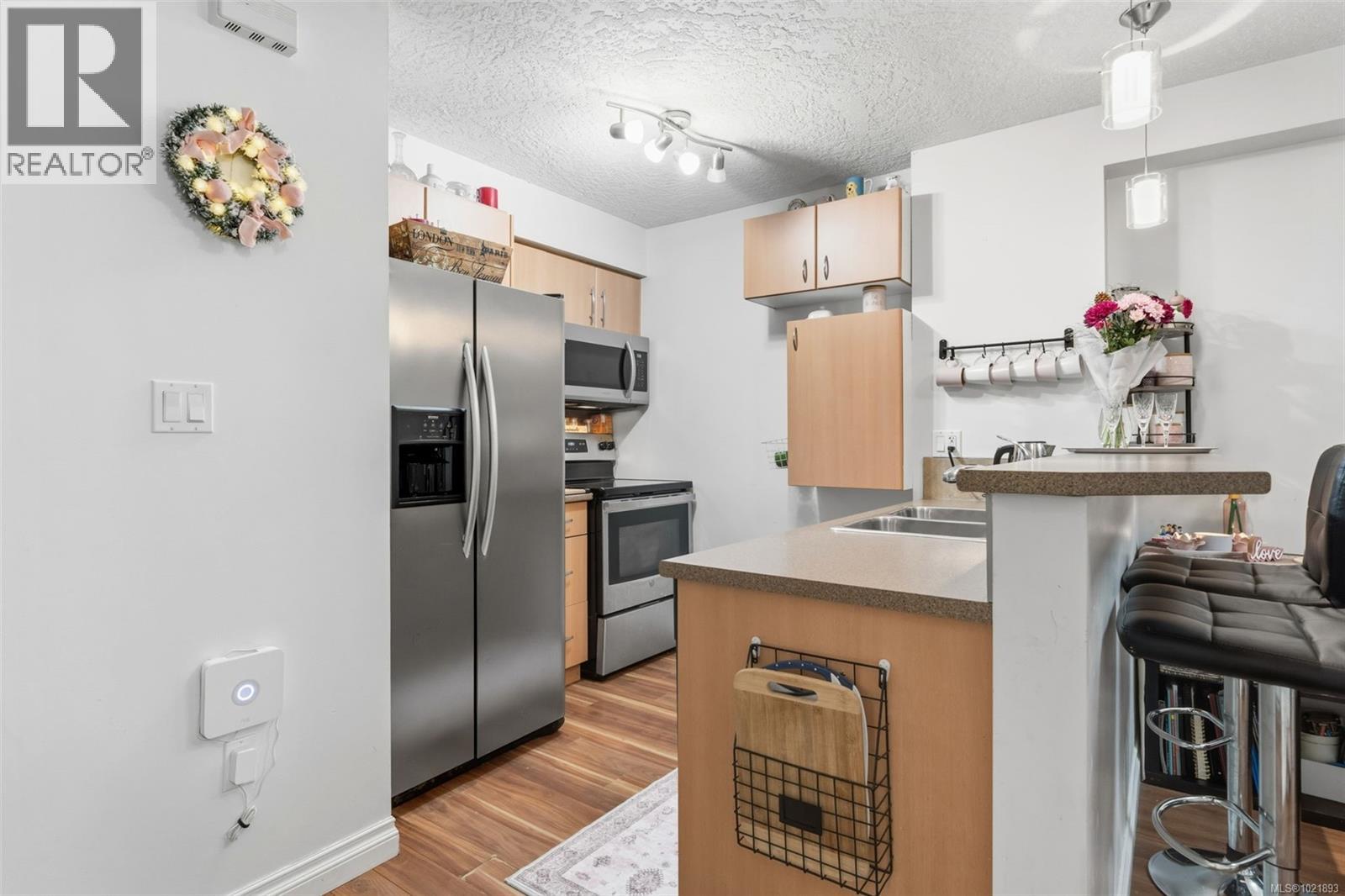 101 1919 Maple Ave S, Sooke, British Columbia V9Z 1L5 - Photo 18 - 1021893