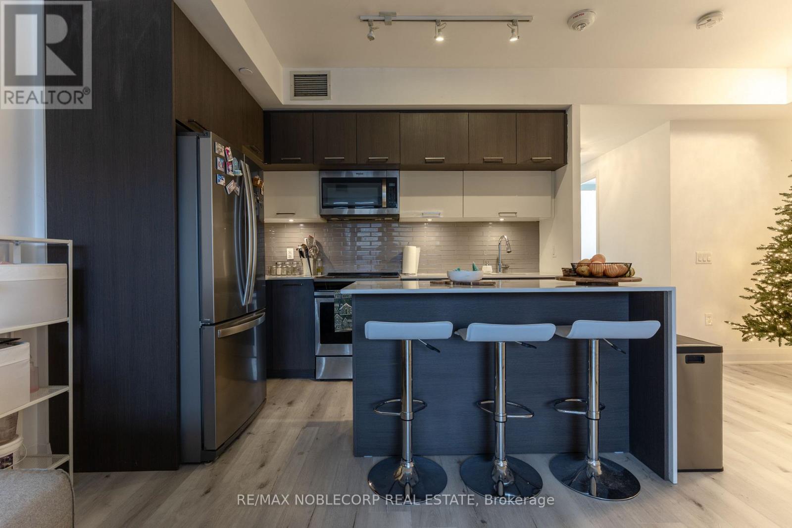 232 - 4800 Highway 7, Vaughan, Ontario  L4L 1H8 - Photo 9 - N12630140