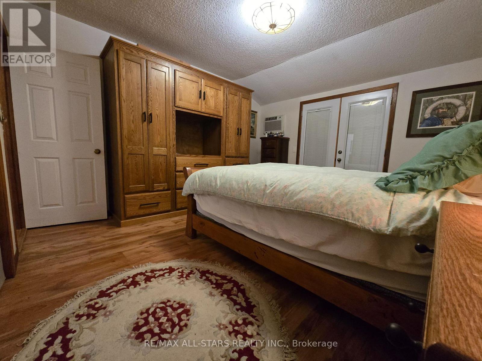 321 Rabys Shore Drive, Kawartha Lakes, Ontario K0M 1N0 - Photo 28 - X12332446