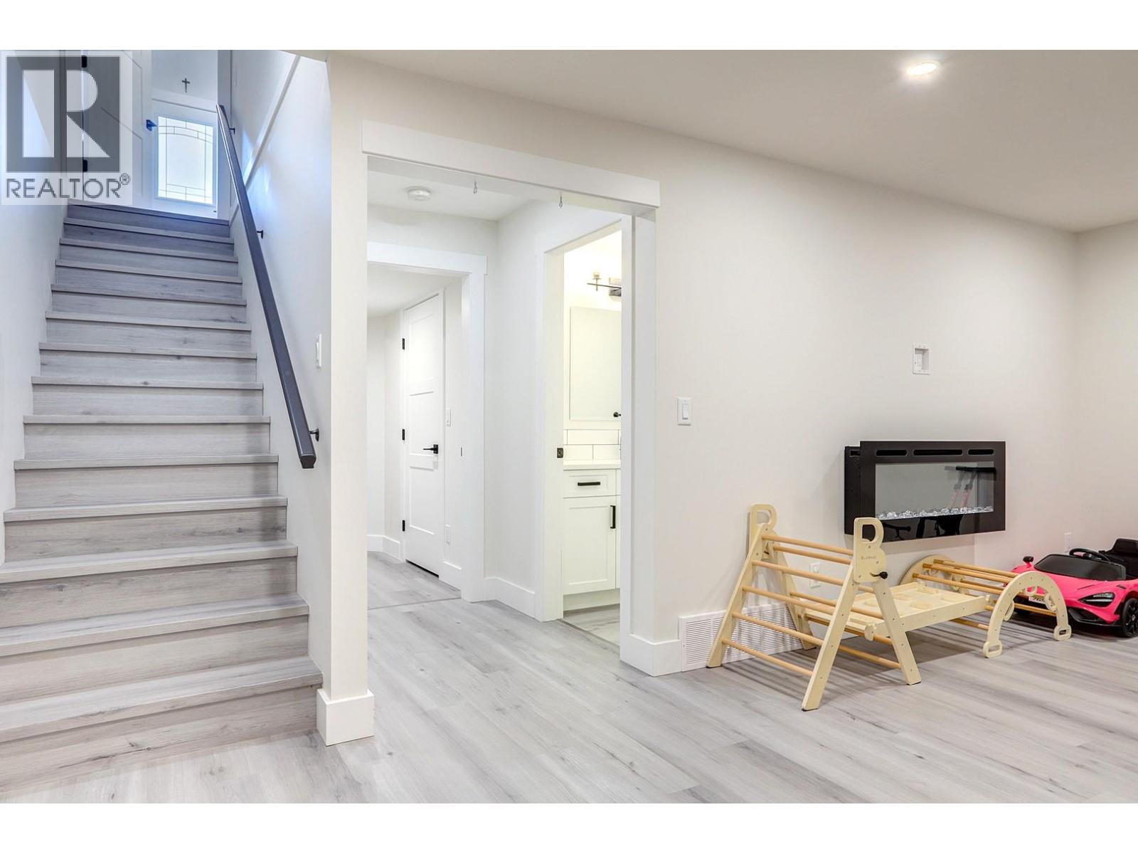 1999 15 Avenue Unit# 14, Vernon, British Columbia V1T 0C6 - Photo 54 - 10370949