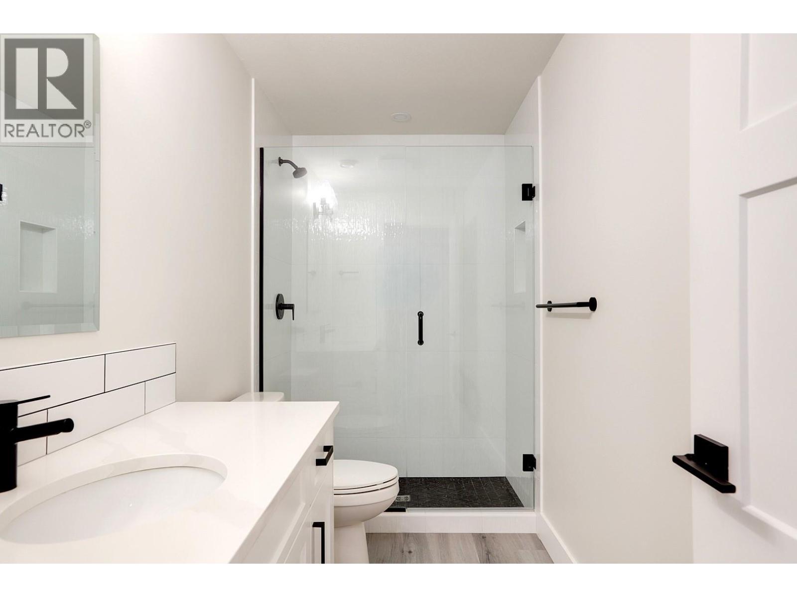 1999 15 Avenue Unit# 14, Vernon, British Columbia V1T 0C6 - Photo 58 - 10370949