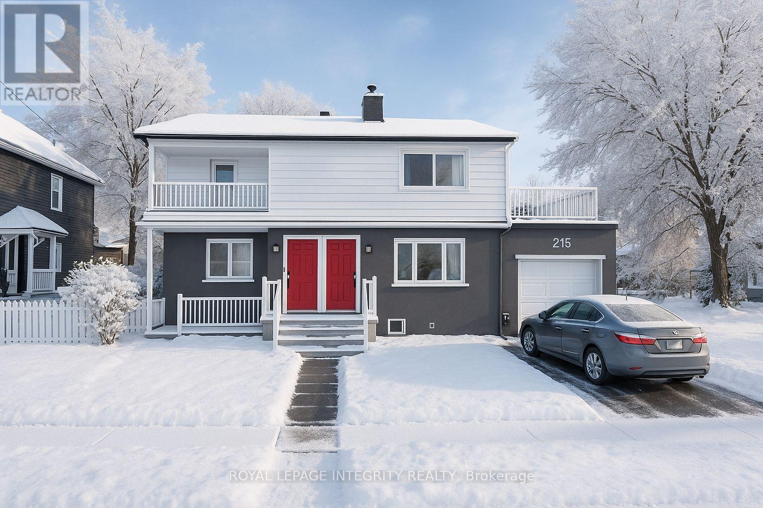 215 BARIBEAU STREET, Ottawa, Ontario