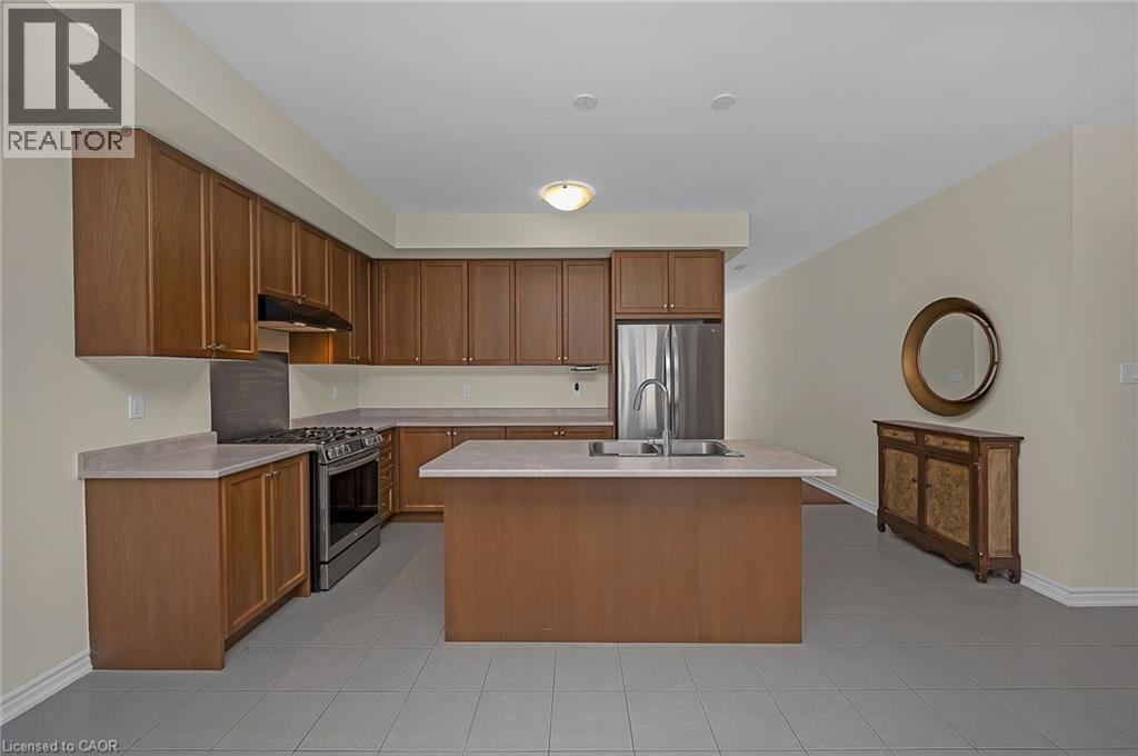 11 Frontier Drive, Thorold, Ontario  L2V 0K3 - Photo 14 - 40786838