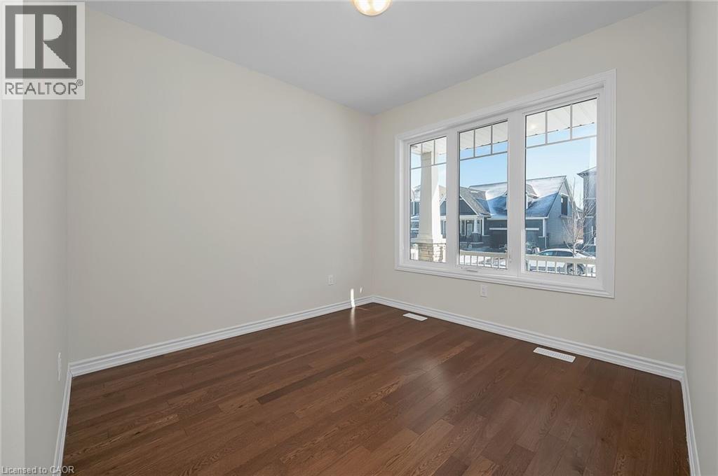 11 Frontier Drive, Thorold, Ontario  L2V 0K3 - Photo 8 - 40786838