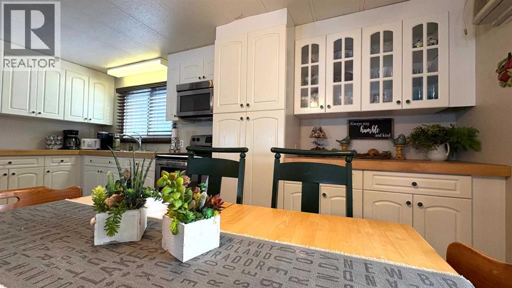 44 Clear Lake, Rural Wainwright No. 61, Alberta T9W 1K0 - Photo 22 - A2188010