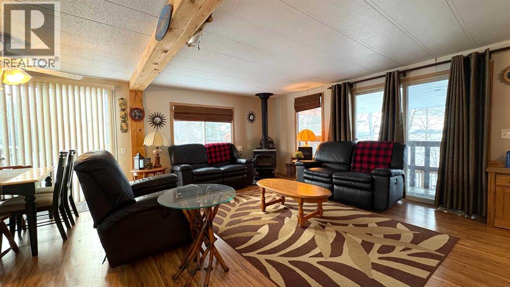 44 Clear Lake, Rural Wainwright No. 61, Alberta T9W 1K0 - Photo 17 - A2188010