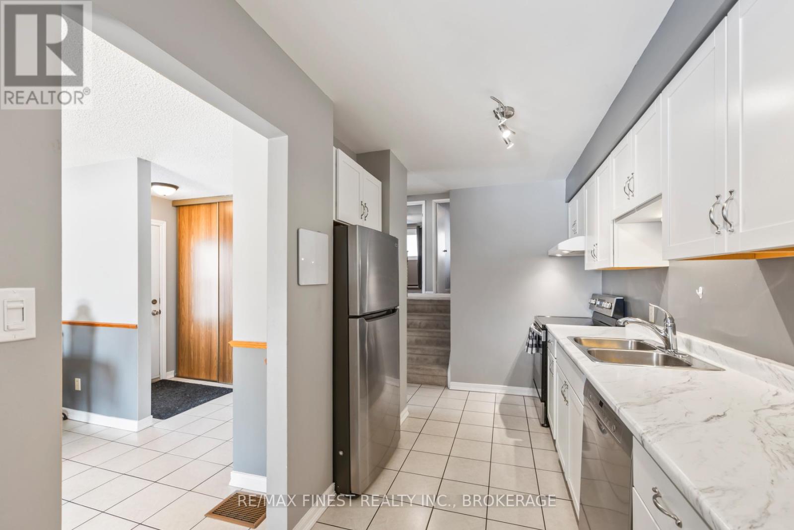 1119 Basswood Place, Kingston, Ontario K7P 1K4 - Photo 19 - X12630270