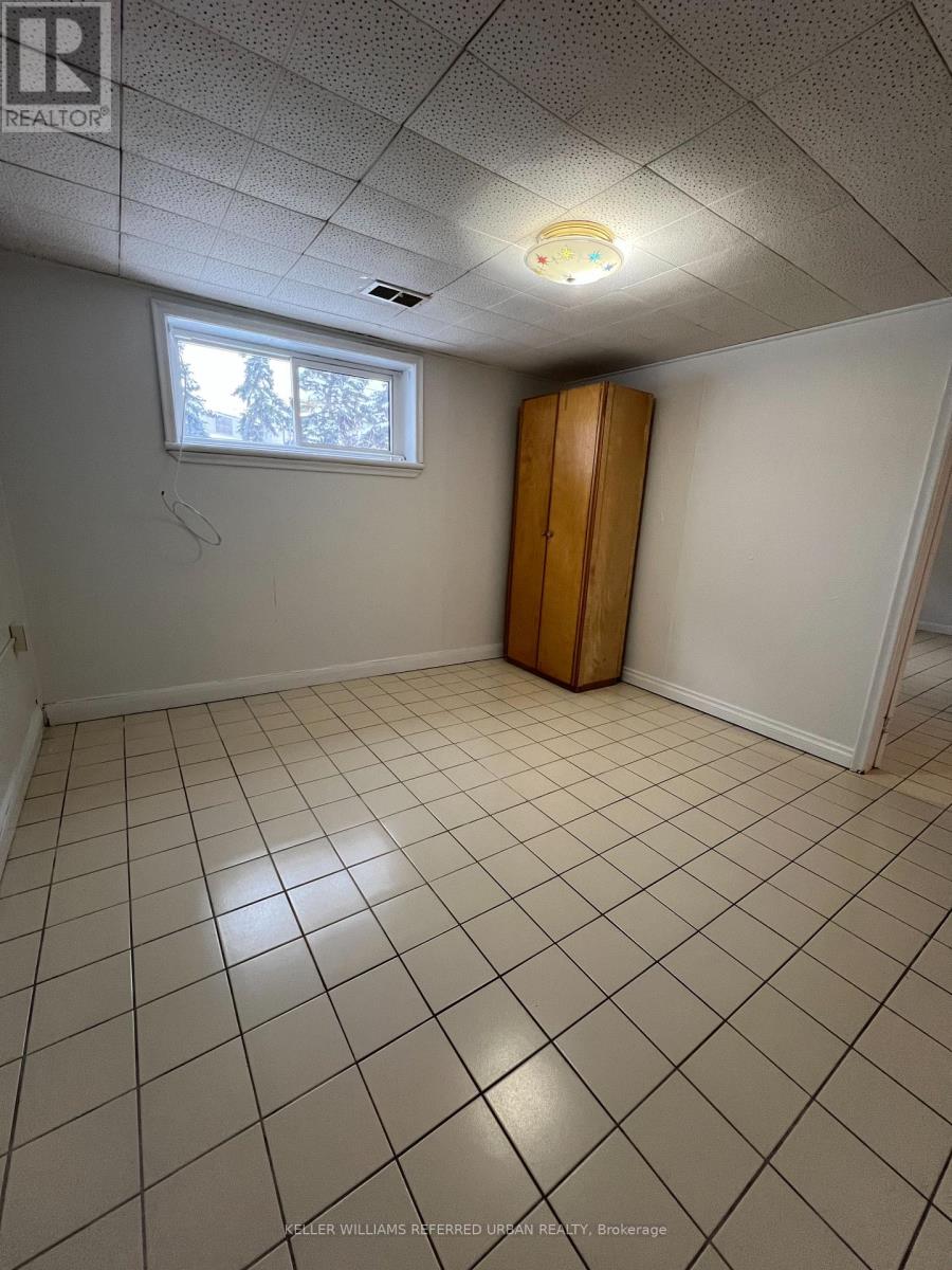 Basement 2 - 9 Dalbeattie Avenue, Toronto, Ontario  M9N 2Y4 - Photo 5 - W12630086