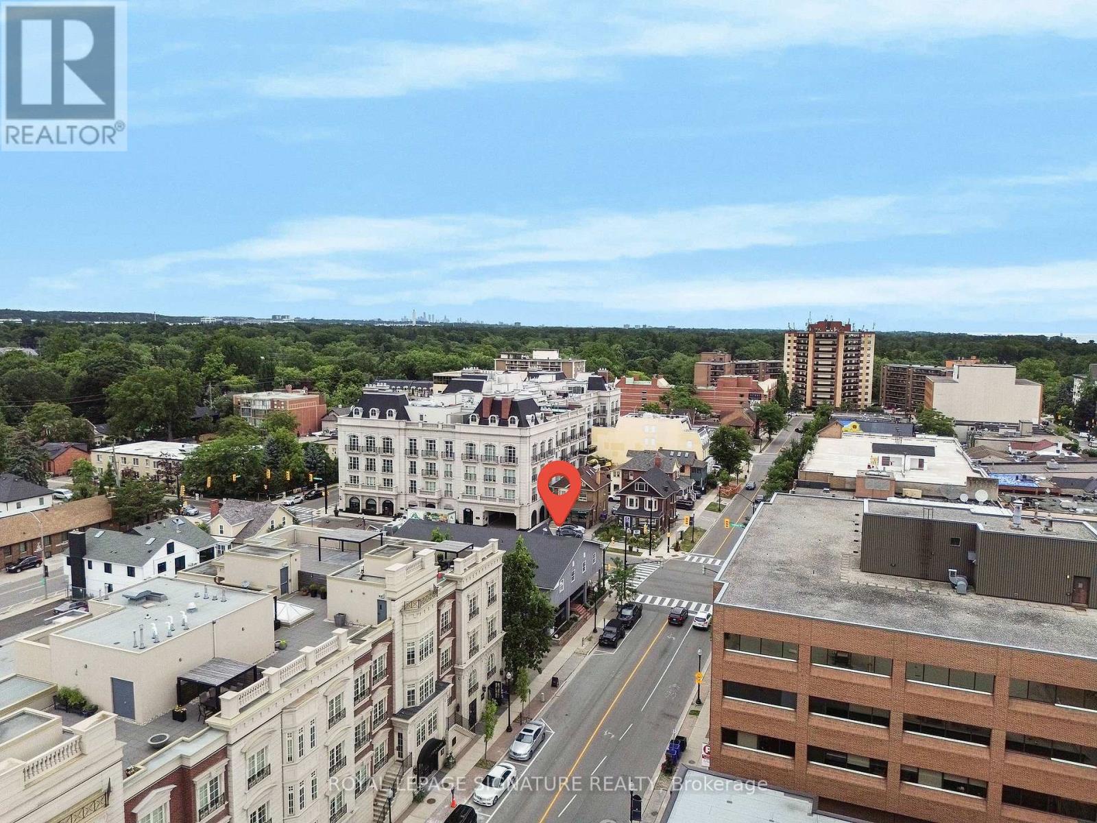 Suite 1 - 126 Trafalgar Road, Oakville (Oo Old Oakville), Ontario  L6J 3G5 - Photo 2 - W12630104