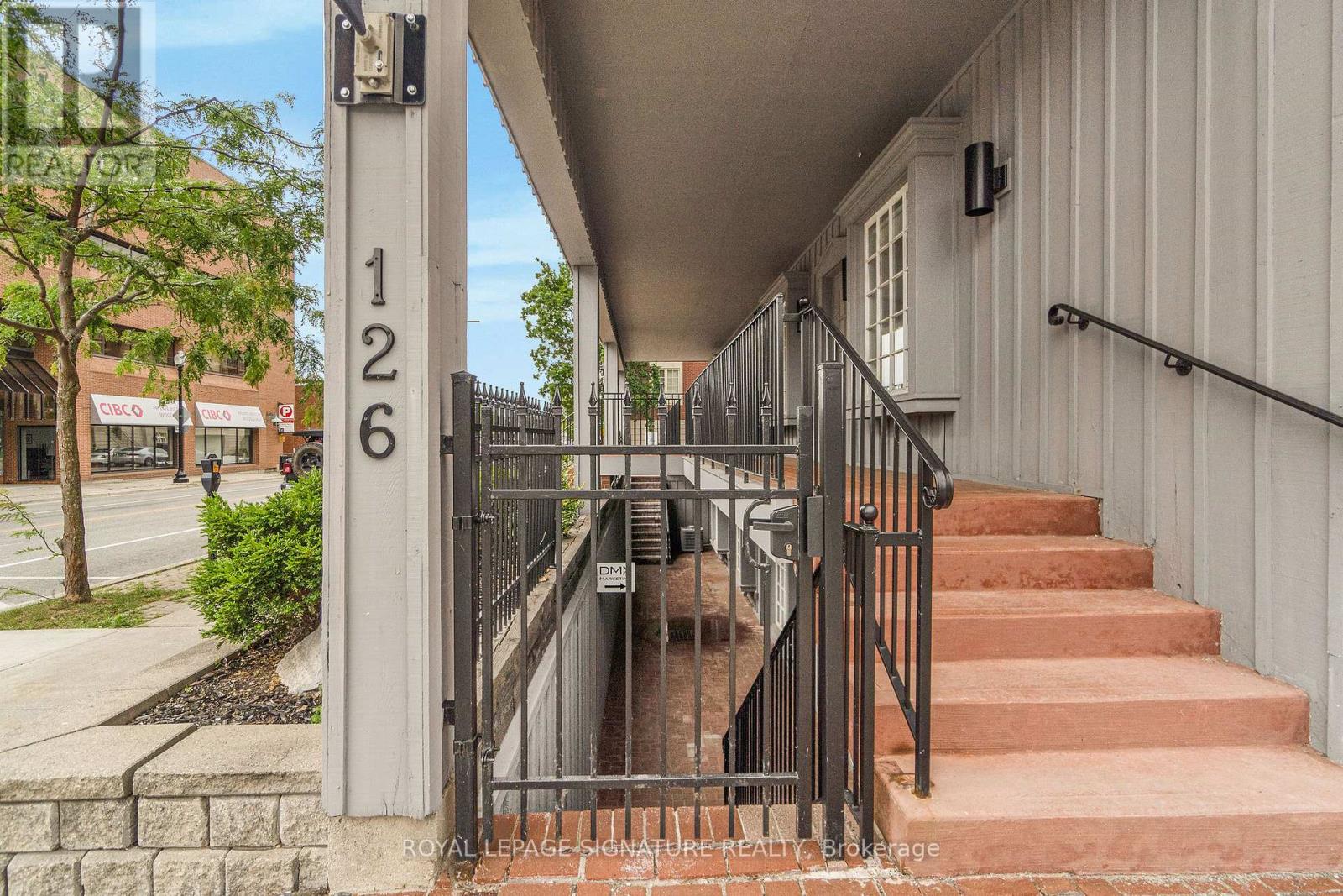 Suite 1 - 126 Trafalgar Road, Oakville (Oo Old Oakville), Ontario  L6J 3G5 - Photo 6 - W12630104